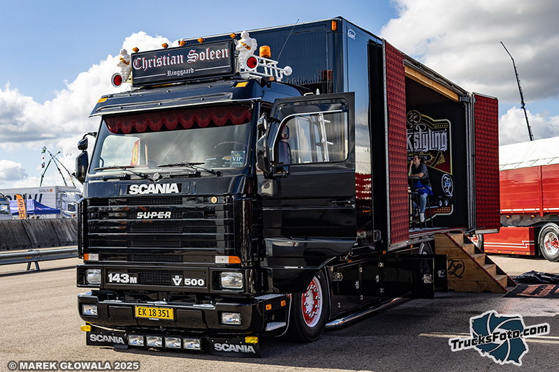 Scania 143M 500 Christian Soleen.jpg