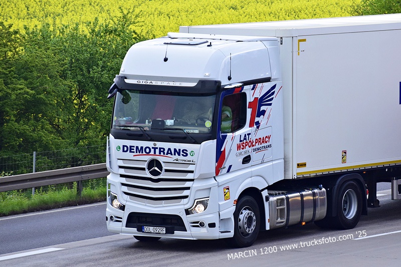 _DSC5219 DEMOTRANS-crop-ActrosL MP5- 15 LAT WSPÓŁPRACY GARCAREK-DEMOTRANS.JPG