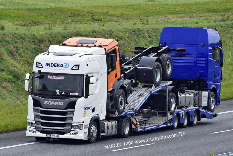 _DSC3015 INDEKA-crop-SCANIA R.JPG