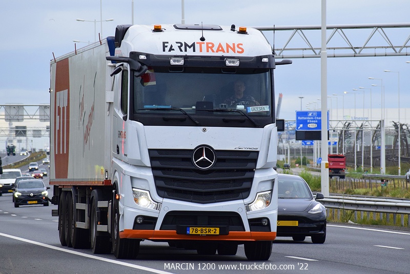 _DSC6974 FARM TRANS-crop-ACTROS MP5.JPG