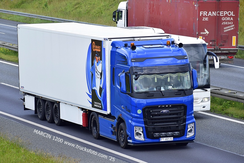 TURBAŃSCY (2)-crop-FORD F-MAX.JPG