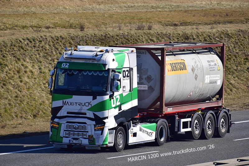 _DSC2194 MAXI-TRUCK-crop-RENAULT RANGE-T EVO.JPG