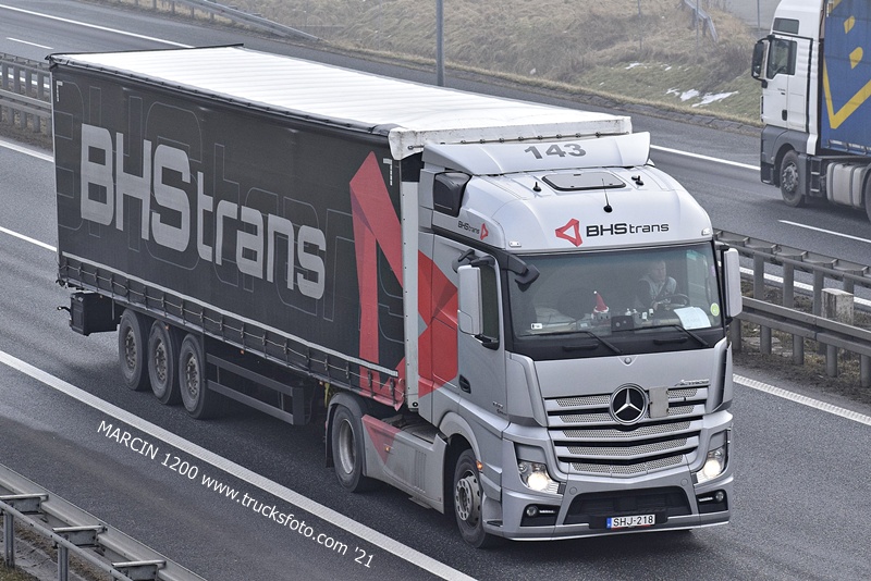 _DSC3921 BHS TRANS-crop-ACTROS MP4.JPG