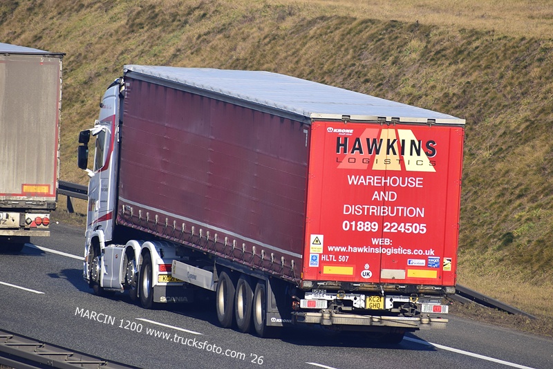 _DSC2004 HAWKINS-crop-SCANIA S - KRONE.JPG
