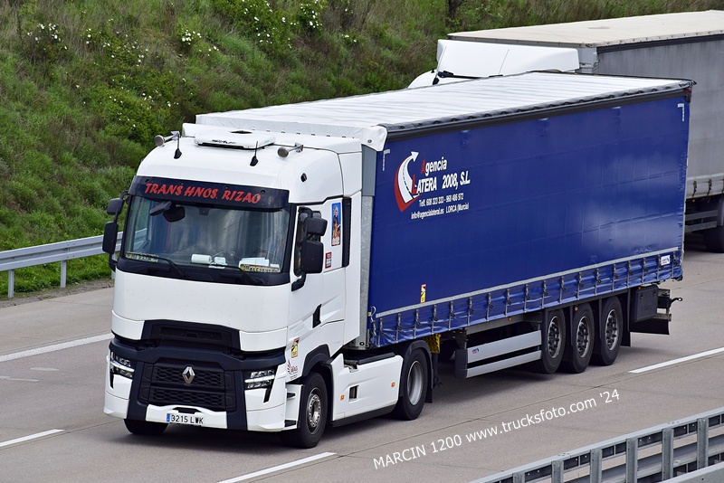 _DSC2090 TRANS HNOS RIZAO-crop-RENAULT RANGE-T EVO.JPG