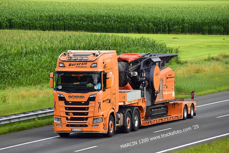 _DSC1053 BERTRAM TRANSPORTE-crop-SCANIA S650 V8.JPG