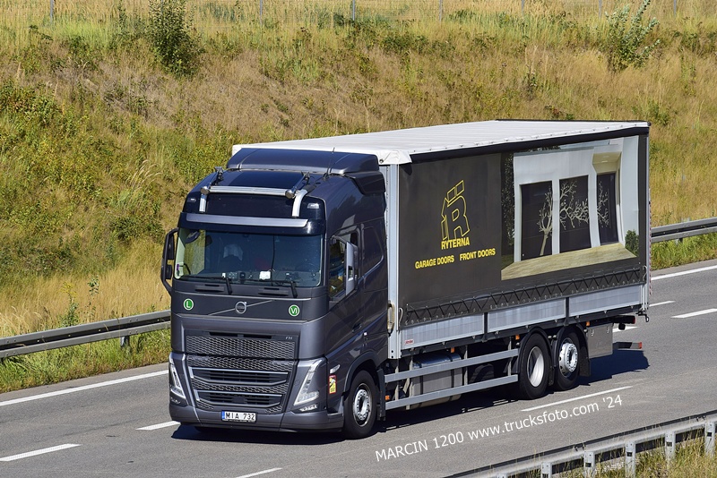 _DSC00011 (1624) RYTERNA-crop-VOLVO FH5.JPG
