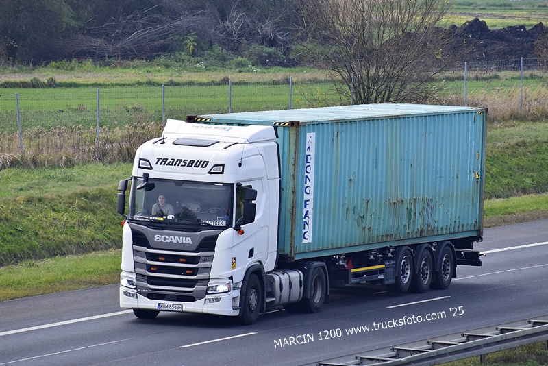 _DSC5693 TRANSBUD-crop-SCANIA R NG.JPG