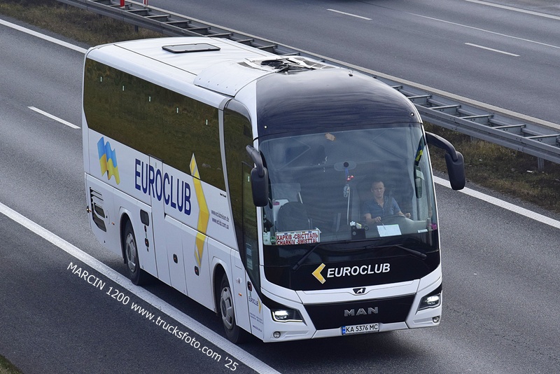 _DSC8736 AUTOBUS MAN-crop-EUROCLUB.JPG