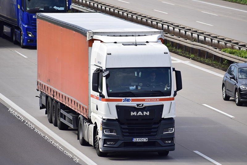 _DSC5003 STAD-crop-MAN TGX II.JPG