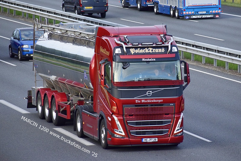 _DSC8263 POLACKTRANS DIE MECKLENBURGER-crop-VOLVO FH5.JPG