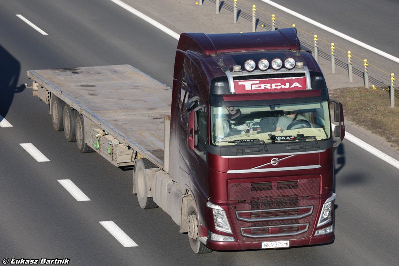 Volvo FH Tercja.jpg
