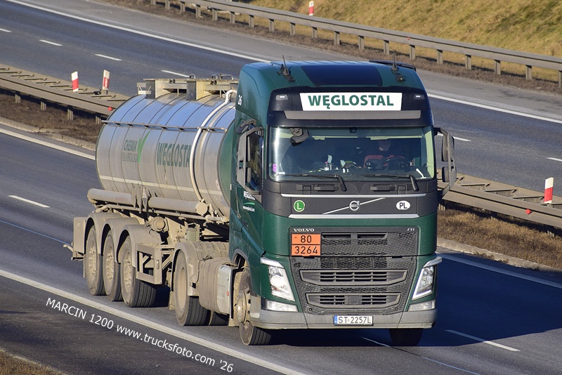 _DSC0879 WĘGLOSTAL-crop-VOLVO FH4.JPG