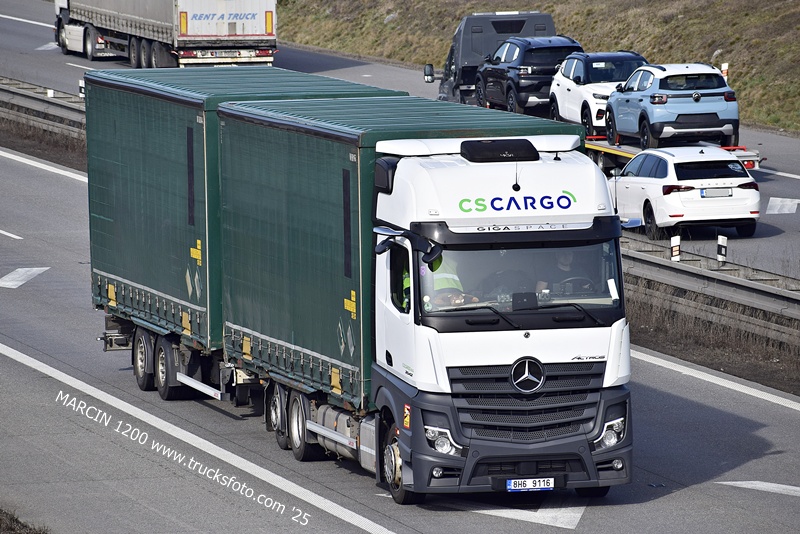 _DSC2126 CS CARGO-crop-ACTROS MP5.JPG