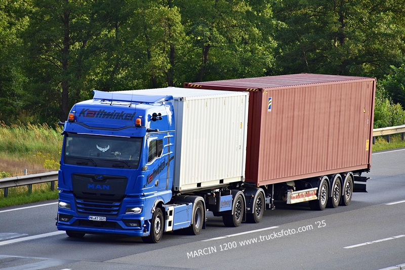 _DSC8246 KATTWINKEL-crop-MAN TGX II - 25,25m.JPG