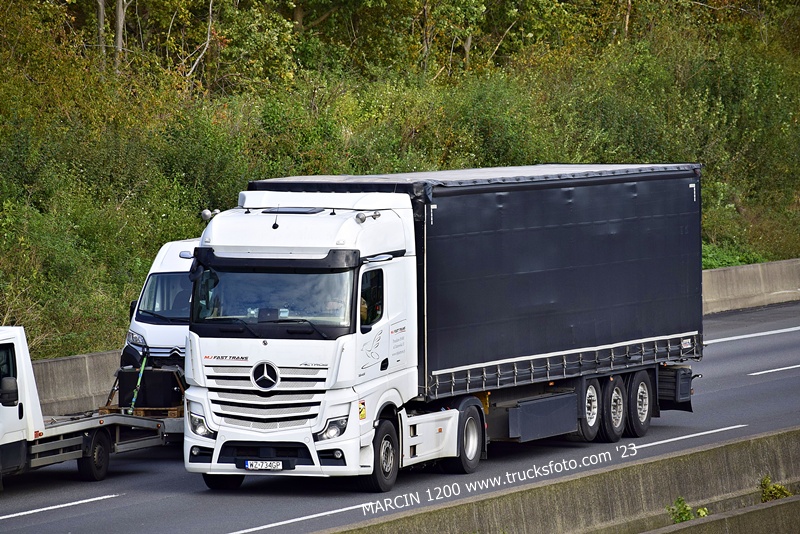 _DSC7979 MJ FAST TRANS-crop-ACTROS MP5.JPG