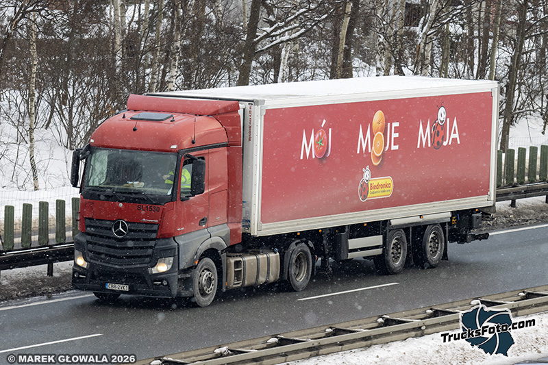 Mercedes-Benz Actros - Biedronka.jpg