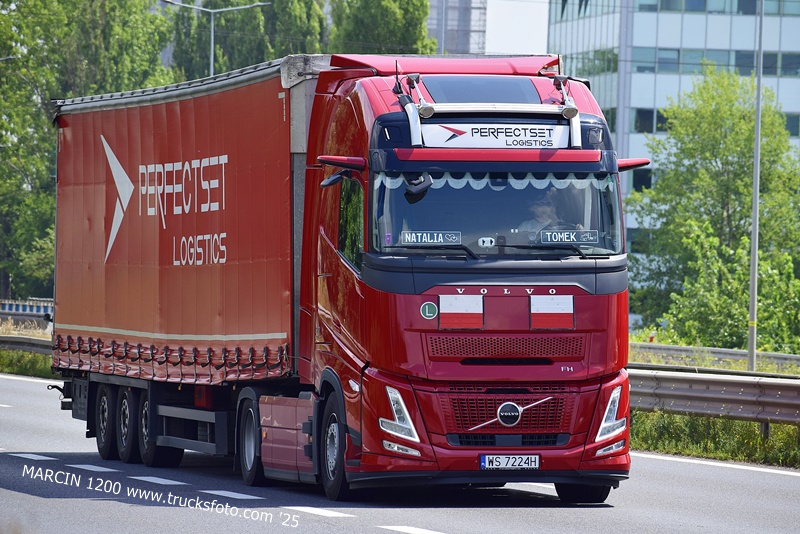 PERFECTSET LOGISTICS-crop-VOLVO FH AERO.JPG