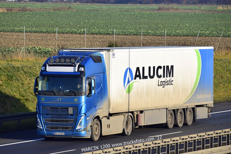 _DSC7366 ALUCIM-crop-VOLVO FH5.JPG