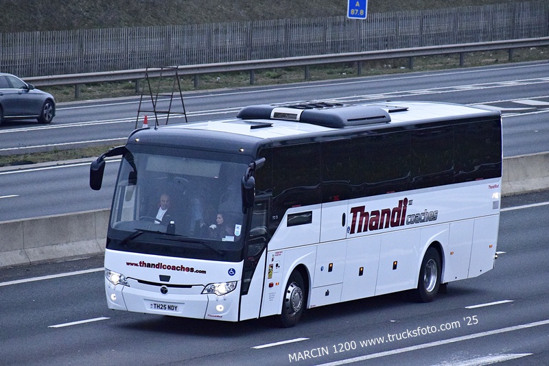 _DSC0686 AUTOBUS TEMSA HD12-crop-THANDI COACHES.JPG
