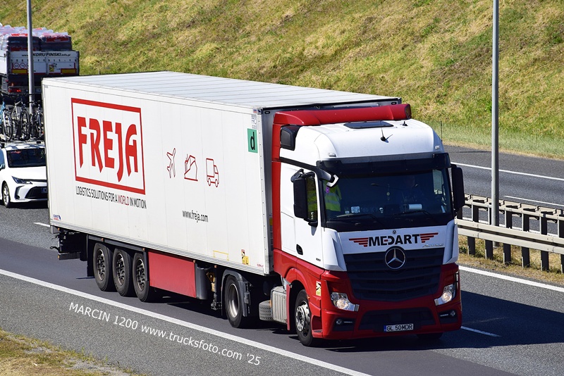MEDART-crop-ACTROS  MP4.JPG