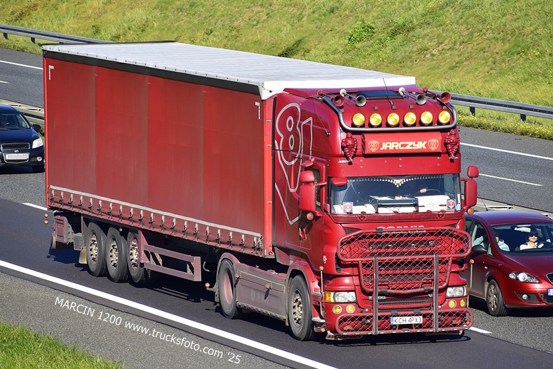 _DSC3644 JARCZYK-crop-SCANIA.JPG
