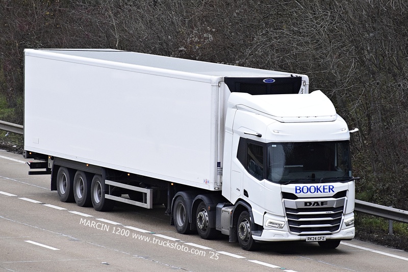 _DSC0721 BOOKER-crop-DAF XD.JPG