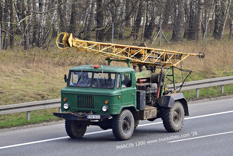 _DSC3769 GAZ-crop-------.JPG