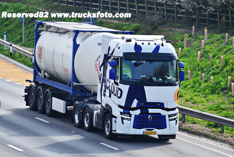 DSC_5976 oceancloudgroup.JPG