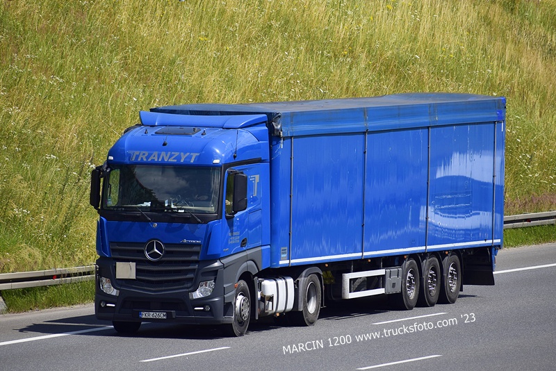 _DSC4985 TRANZYT-crop-ACTROS MP4.JPG