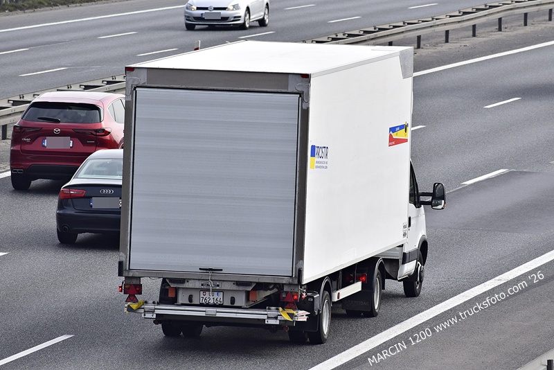 _DSC3641 POMOC HUMANITARNA-crop-CH.JPG