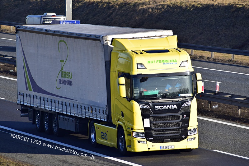 _DSC2387 RUI FERREIRA-crop-SCANIA R590 V8.JPG