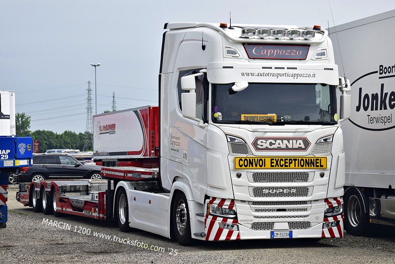 _DSC1607 CAPPOZZO-crop-SCANIA S660 V8.JPG