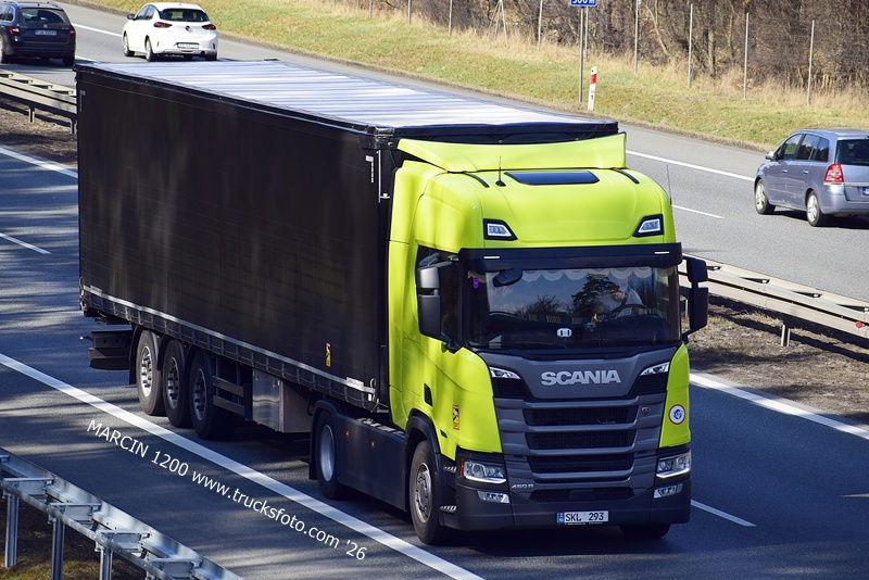 _DSC3270 Mołdawia (MD)-crop-SCANIA R460 NG.JPG