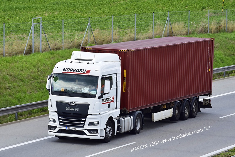 _DSC5966 NOPROSU-crop-MAN TGX II.JPG