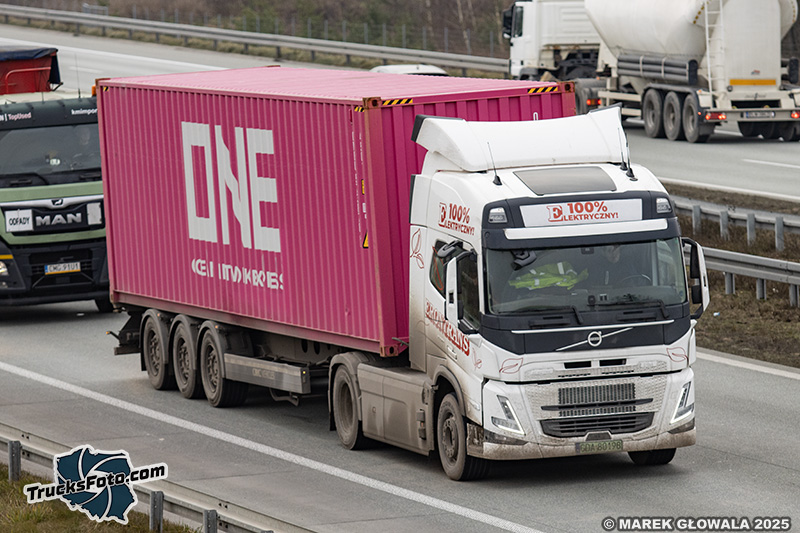 Volvo FM Elektryk - Erontrans.jpg