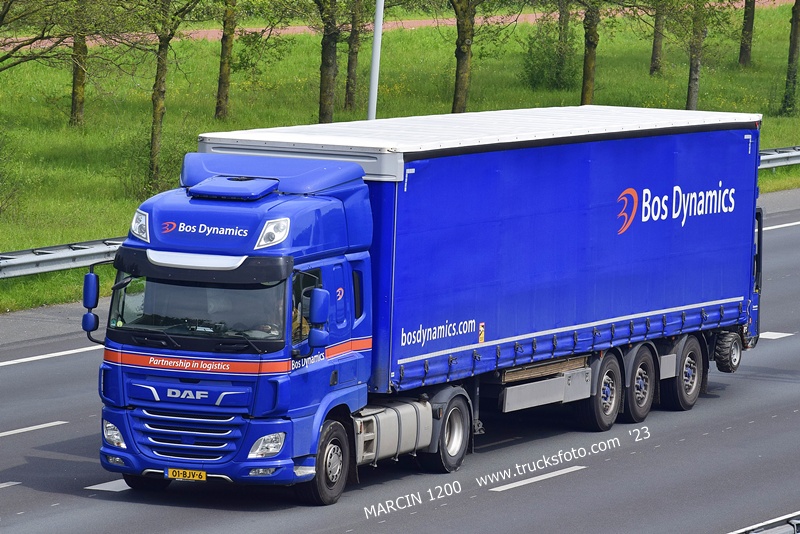 _DSC3036 BOS DYNAMICS-crop-DAF CF.JPG