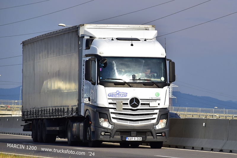 _DSC5464-crop- cadoprevoz-ACTROS MP4.JPG