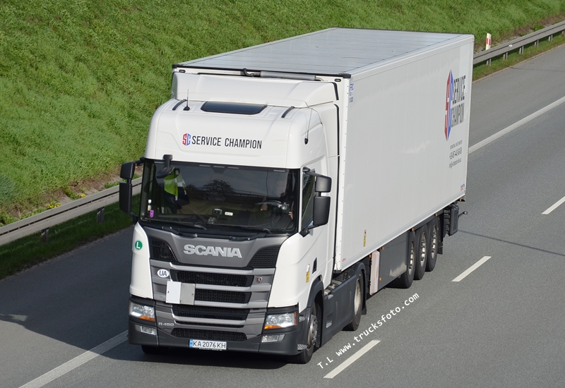 service champion 3.JPG