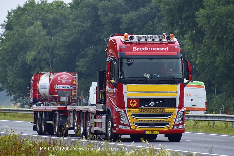 _DSC9738 BREDENOORD-crop-VOLVO FH4.JPG