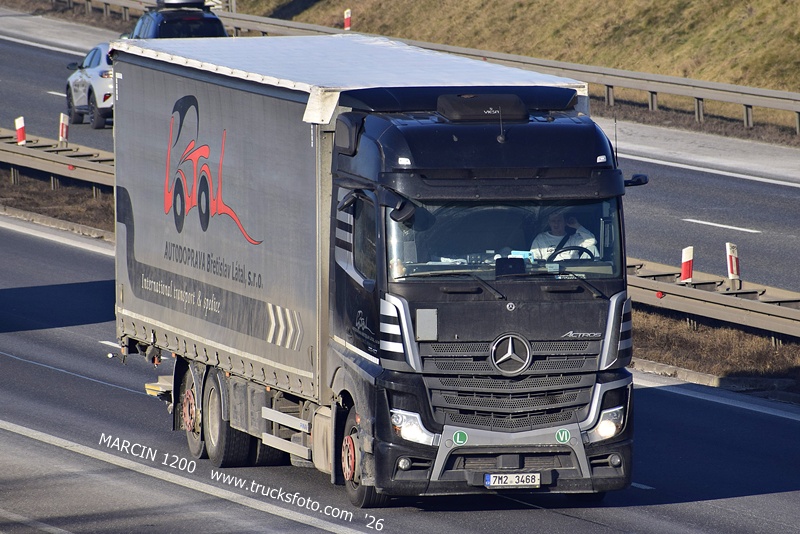 _DSC1004 LATAL-crop-ACTROS MP5.JPG