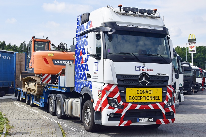 BALTIC TRANSLINE-crop-ActrosL MP5.JPG