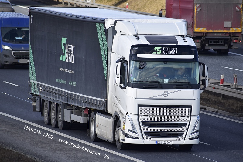 _DSC1464 PERFECT SERVICE-crop-VOLVO FH5.JPG