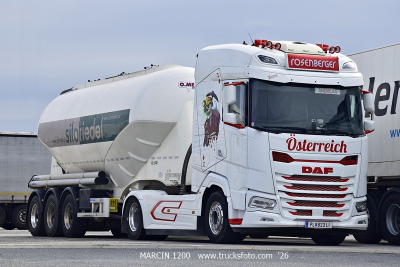 _DSC4421 ROSENBERGER-crop-DAF.JPG