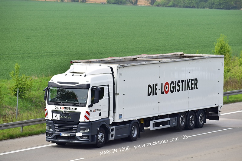 _DSC4403 DIE LOGISTIKER-crop-MAN TGX II.JPG