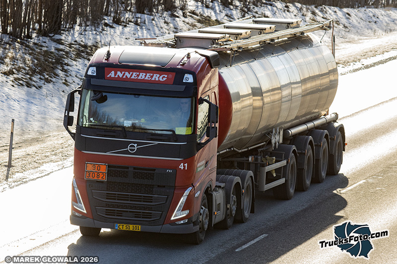 Volvo FH5 - Anneberg.jpg