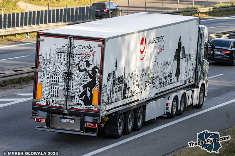 Scania Gra o Tron - Janiszewski Gdańsk.jpg