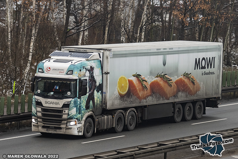 Scania R500 - Janiszewski Black Panther.jpg