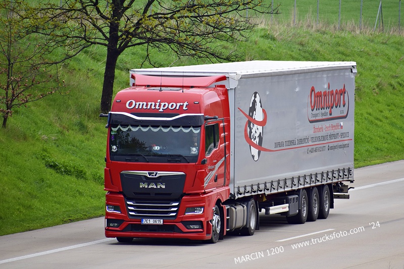 _DSC1339 OMNIPORT-crop-MAN TGX II.JPG