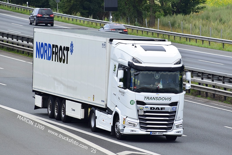 _DSC8549 TRANSDOVIS-crop-DAF.JPG